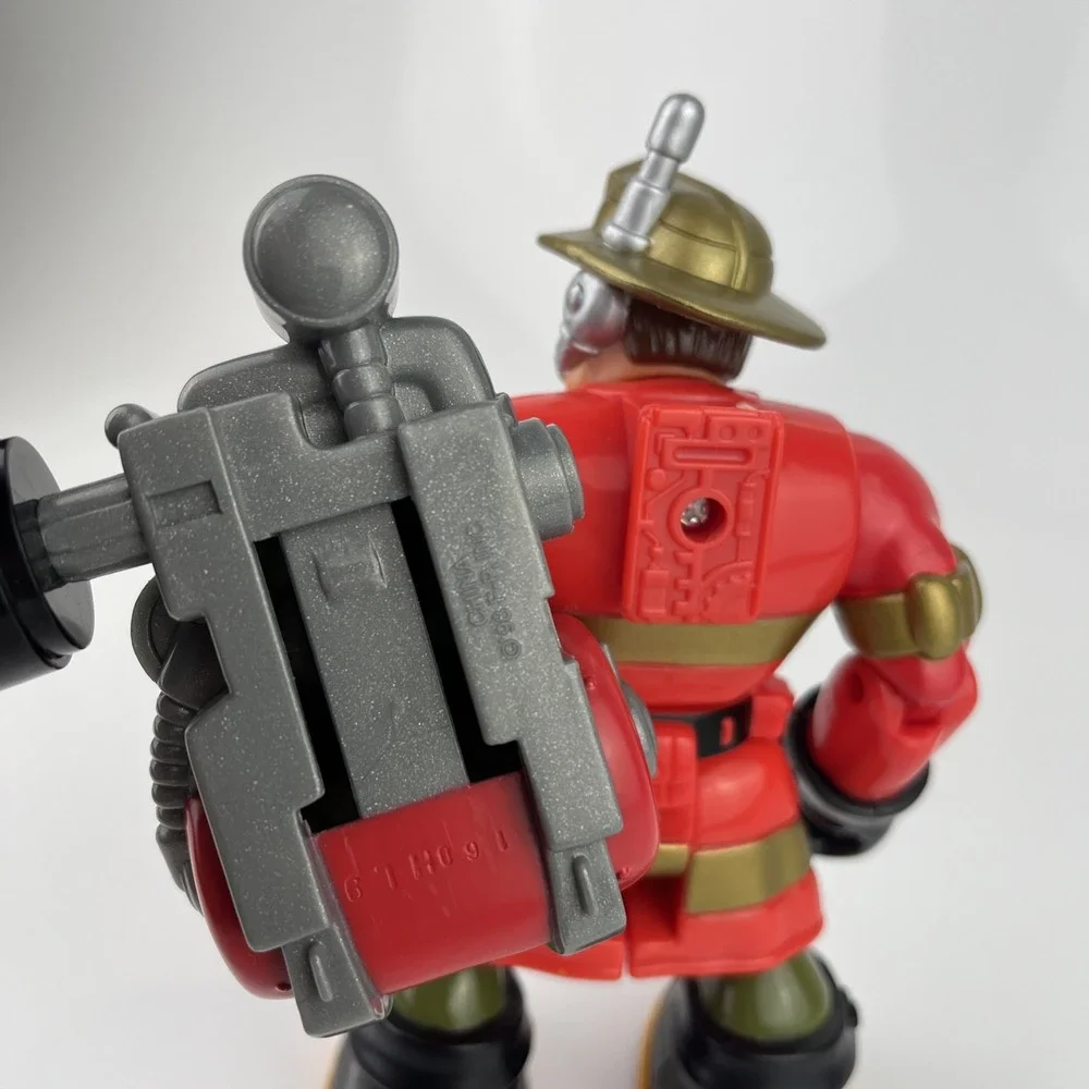 1997 Mattel Fisher Price Rescue Heroes‎ Billy Blazes w/ Water Cannon Firefighter